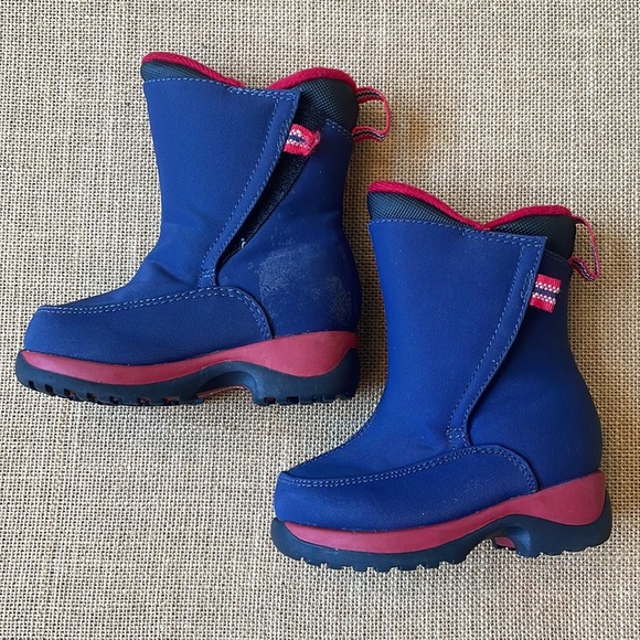 Lands End Navy and Red snow boots - Picture 3 of 11
